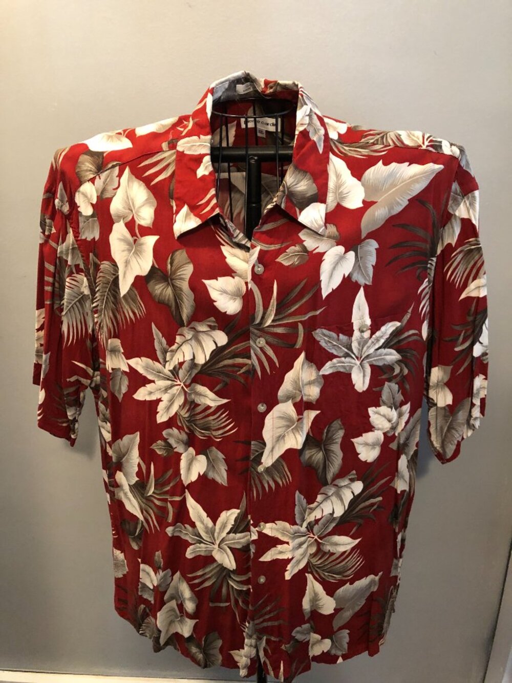 Pierre Cardin XXL Mens Red Hawaiian Short Sleeve Shirt 24.5" Pit to Pit #CF